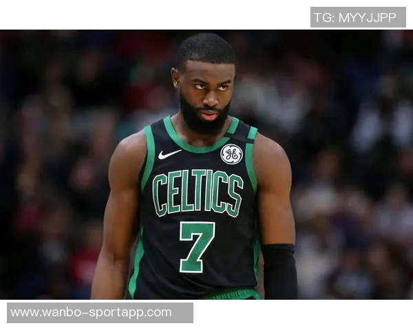 杰伦布朗谈球队现状强调未来潜力与成长空间仍需努力